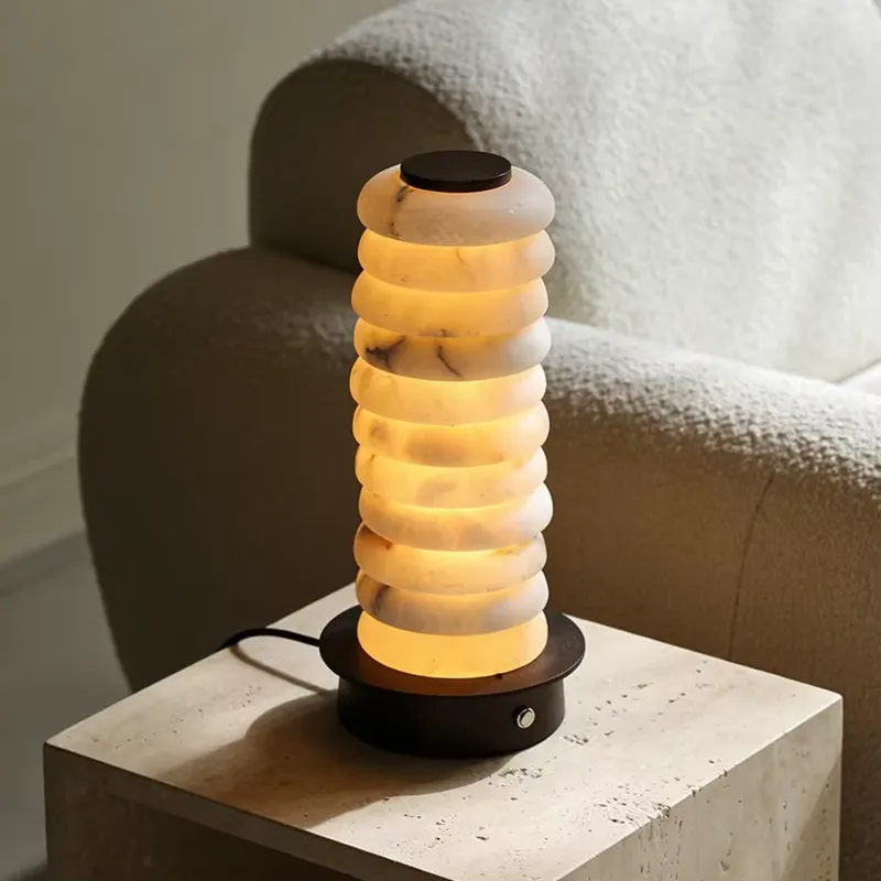 Luxe Spaanse marmeren bureaula - Solar Lamp recensie en prijs